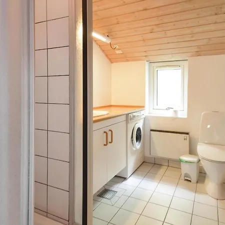 Cozy Home In Roslev With Sauna Prázdninový dům Roslev
