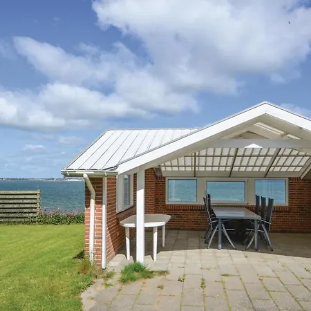 Holiday home Awesome In Roslev With Wifi Saeby (Midtjylland)